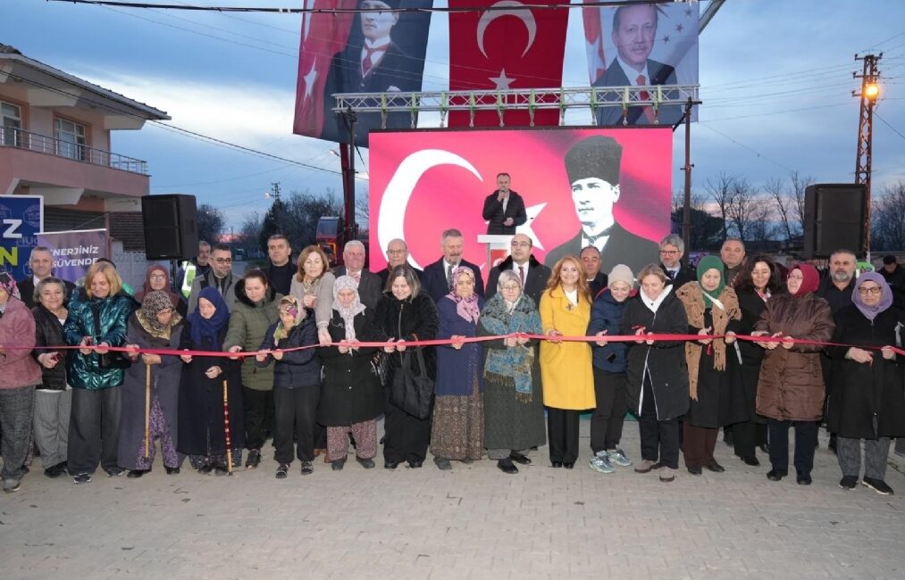 Ergene Belediye başkanı Müge Yıldız Topak, ilçemizde devam eden doğalgaz