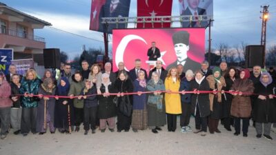 Ergene Belediye başkanı Müge Yıldız Topak, ilçemizde devam eden doğalgaz