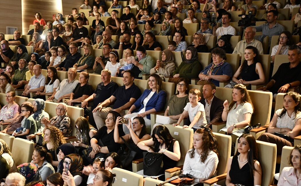 BELEDİYE AKADEMİSİ 10. YILINI GÖRKEMLİ BİR PROGRAMLA KUTLADI Malkara Belediyesi’nin
