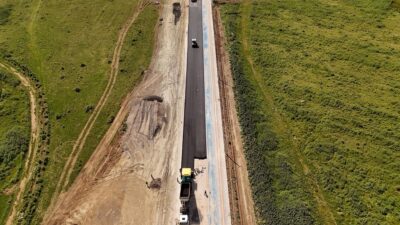 Tekirdağ Büyükşehir Belediyesi, kent genelinde ulaşım altyapısını güçlendirmeye yönelik çalışmalarını