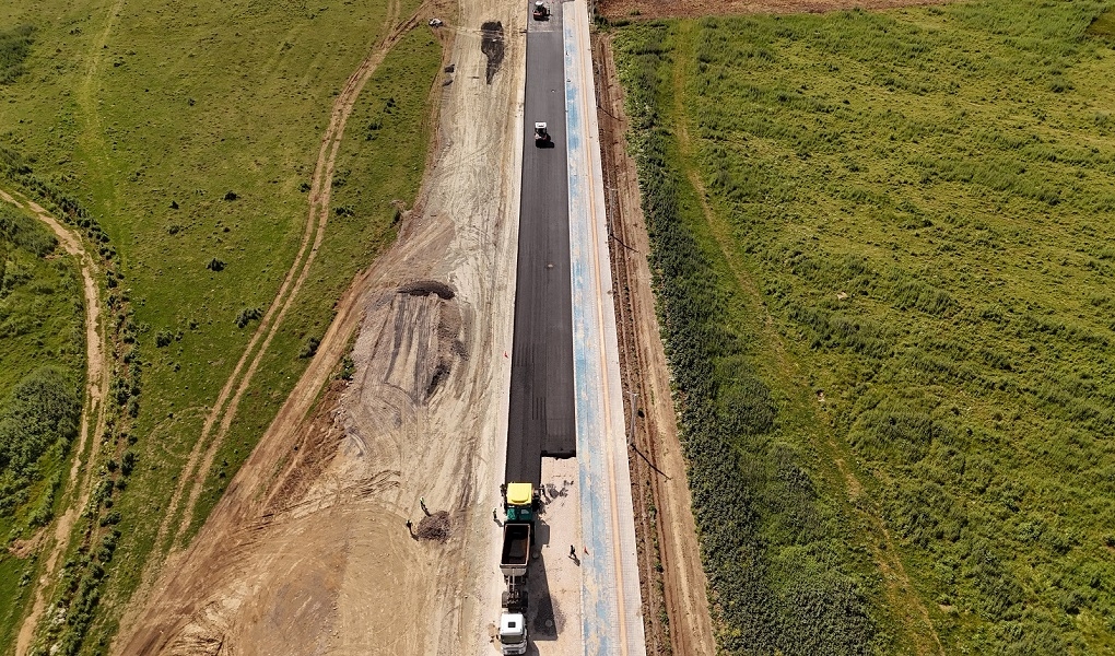 Tekirdağ Büyükşehir Belediyesi, kent genelinde ulaşım altyapısını güçlendirmeye yönelik çalışmalarını