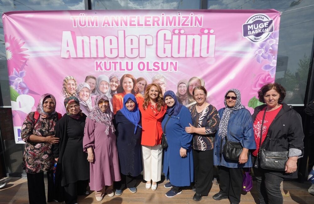 Ergene belediyesi tarafından düzenlenen Anneler Günü etkinliği, yoğun katılım ve