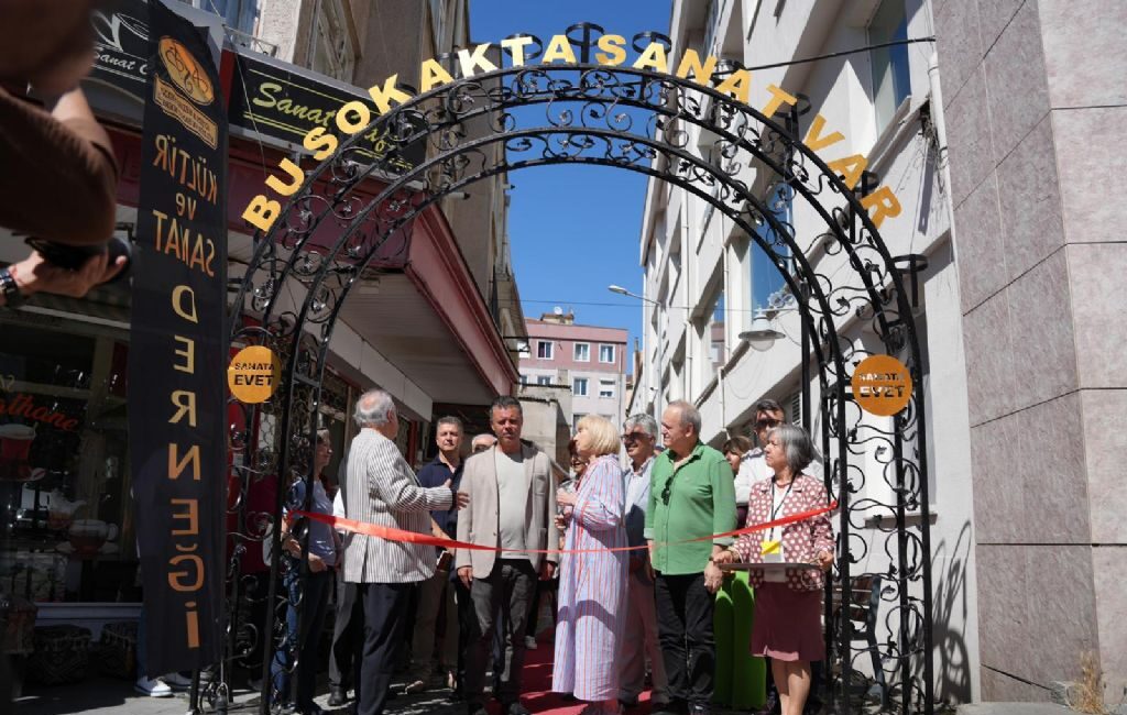 Ayşin-Bedri Selvi (ABS) Kültür ve Sanat Derneği ev sahipliğinden düzenlenen