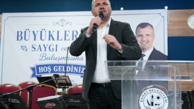 Saray Belediye Başkanı Abdül Taşyasan ilçenin çınarları, hayat tecrübeleriyle ışık