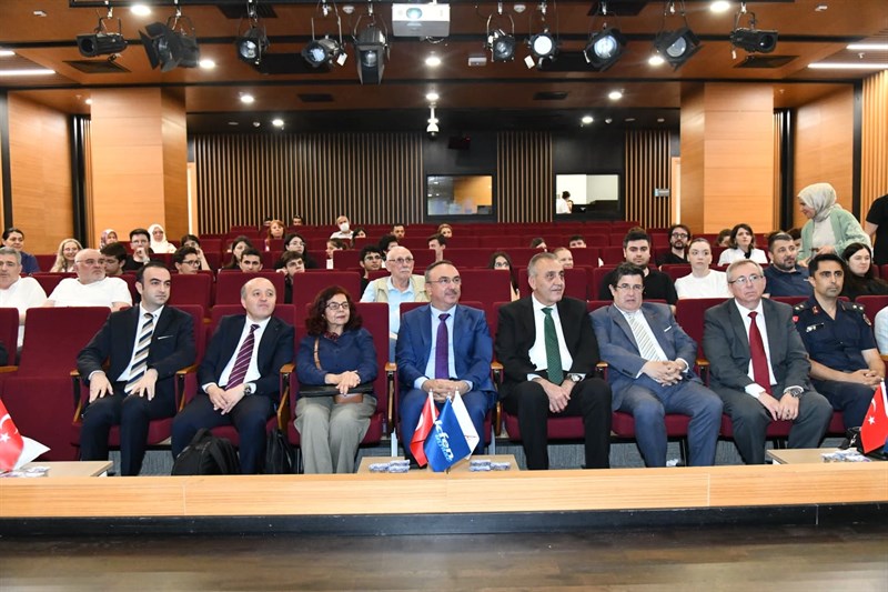 Tekirdağ Dr. İsmail Fehmi Cumalıoğlu Şehir Hastanesi ev sahipliğinde “Tarihin