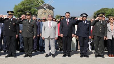 Türk milletinin damarlarında özgürlük, ruhunda Cumhuriyet vardır Türk milletinin damarlarında