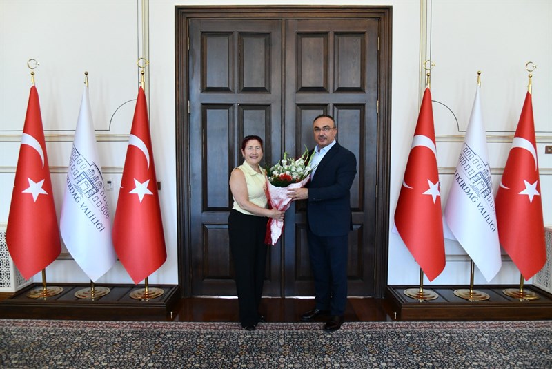 Tekirdağ valisi Sayın Recep Soytürk, Gülden Kaya Sanat Araştırma ve