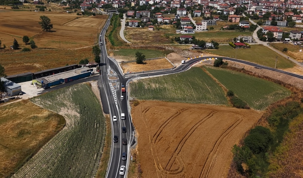 Tekirdağ’ın Ergene ilçesi Velimeşe Mahallesi’nde, Valilik kararıyla güvenlik gerekçesiyle kapatılan