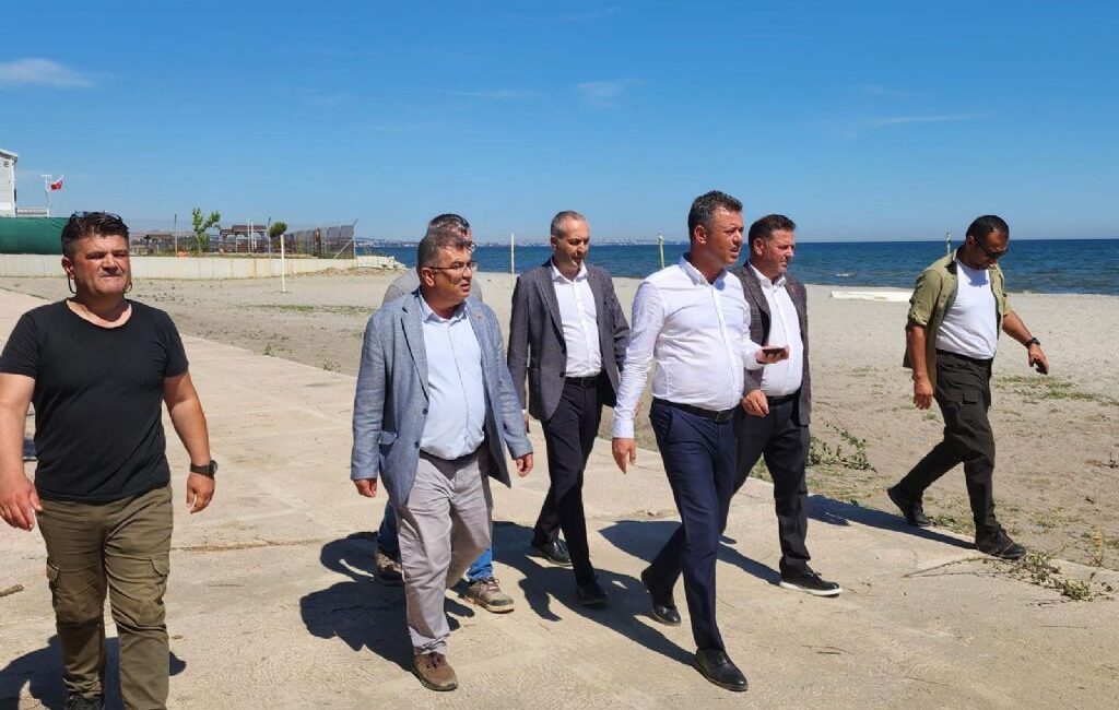 Çorlu Belediye Başkanı Ahmet Sarıkurt, Yenice Mahallesi sahil alanında gerçekleştirilecek