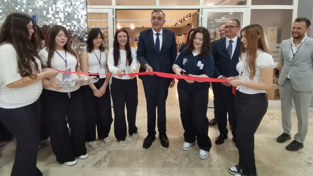 Süleymanpaşa kaymakamı Sayın Mahmut Nedim TUNÇER; İlçe Milli Eğitim Müdürü