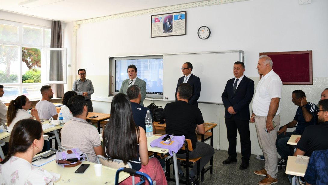 İl Millî Eğitim Müdürü Dr. Aziz Yeniyol, 7528 sayılı Öğretmenlik