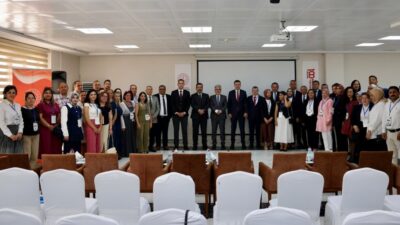 Programın açılışında konuşan Bakan Yardımcısı Ömer Faruk Yelkenci, ilkokul yıllarında