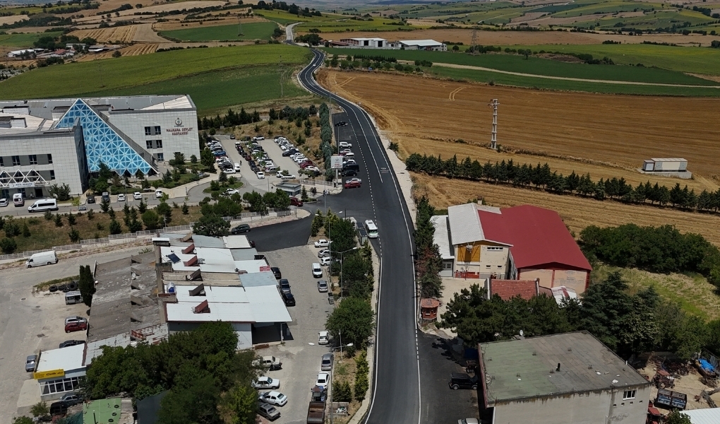 Tekirdağ Büyükşehir Belediyesi, kent genelinde sürdürdüğü ulaşım yatırımları kapsamında Malkara