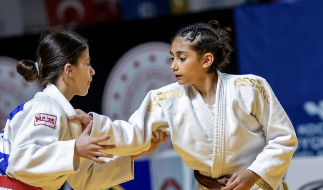 Çerkezköy Belediye Spor Kulübü Judo Takımı sporcularımızdan Berrak Bekci, kentimizi