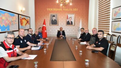 Tekirdağ valisi Sayın Recep Soytürk başkanlığında Şarköy Kaymakamı Aydın Erdoğan,