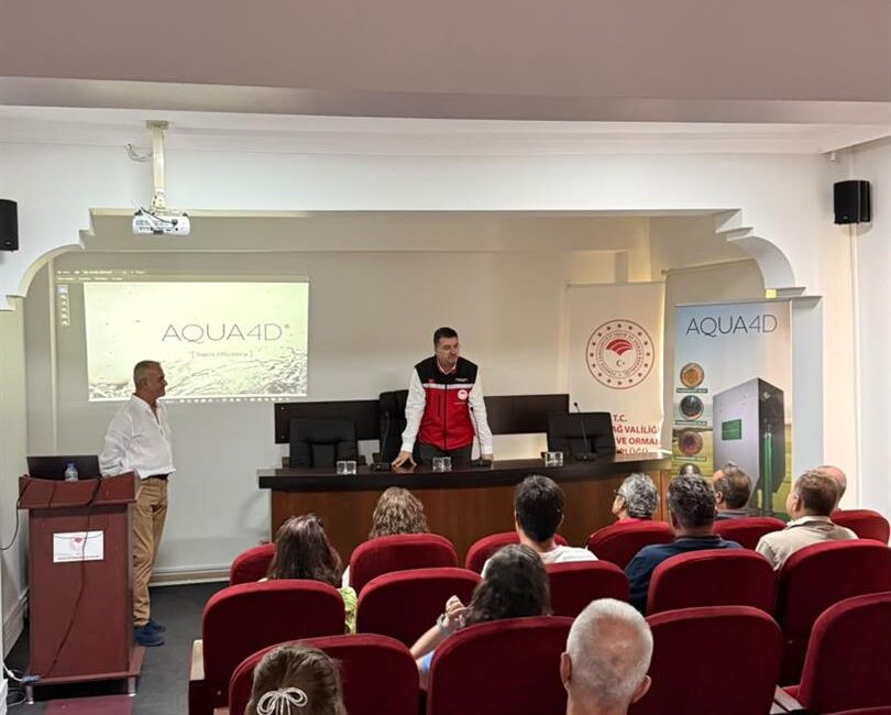 ​Akdeniz Üniversitesi öğretim üyesi Doç. Dr. Sevinç Ateş’in katılımıyla, su