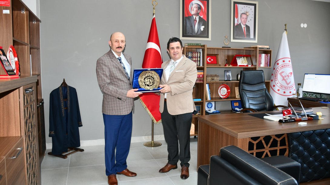 8Güncelleme : 01.07.2026 11:20Yayın : 01.07.2026 11:06 Uşak İl Millî