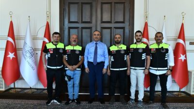 59 Rotasız Motosiklet Derneği Başkanı İsmail Yiğit ve dernek üyeleri,