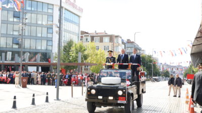 Türkiye Cumhuriyeti’nin kurucusu Gazi Mustafa Kemal Atatürk liderliğinde büyük ve