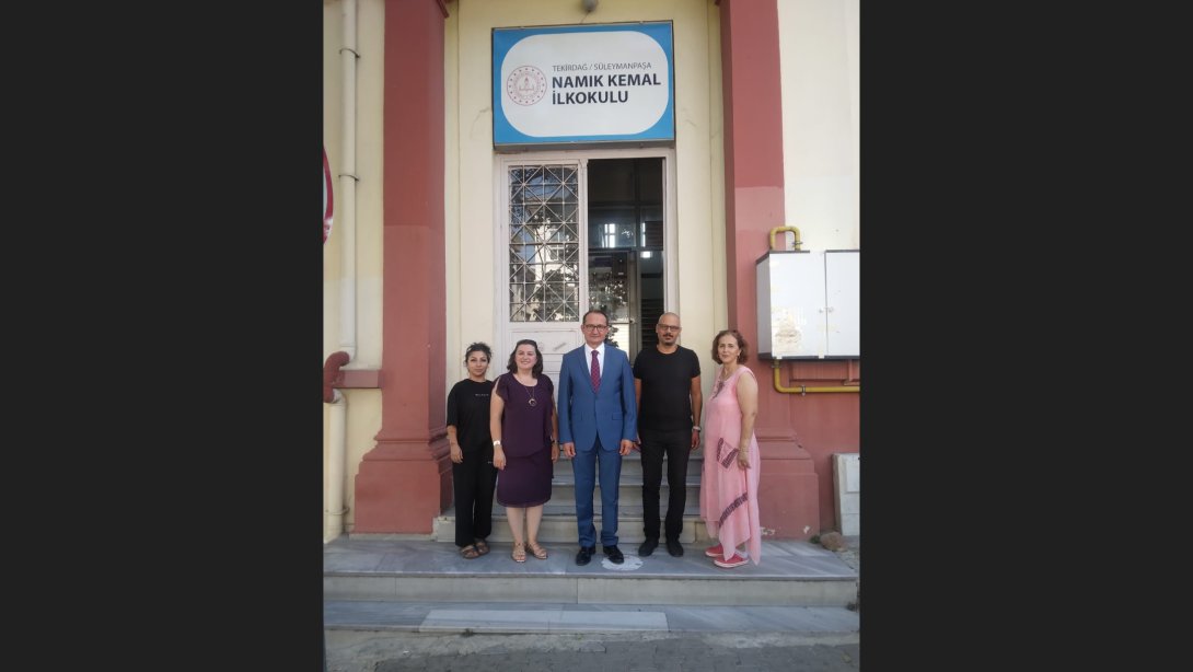 İlçe Milli Eğitim Müdürü Fahri Kırmızı, İlçemiz Namık Kemal İlkokulunu