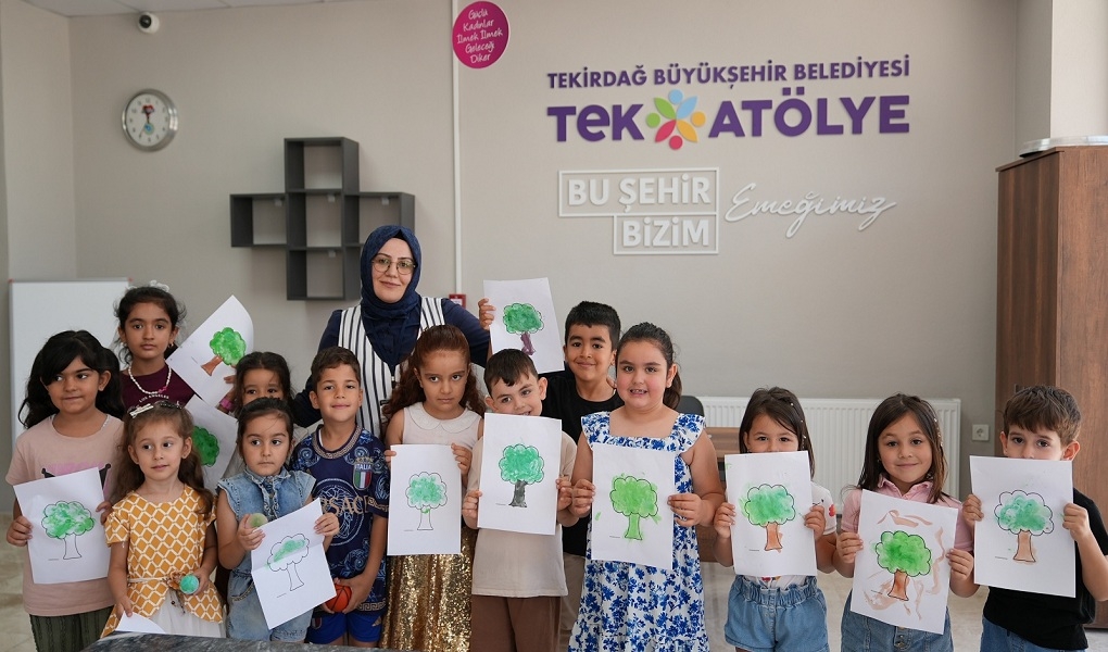Tekirdağ Büyükşehir Belediyesi tarafından kadınların ve çocukların güvenli sosyal alanlara