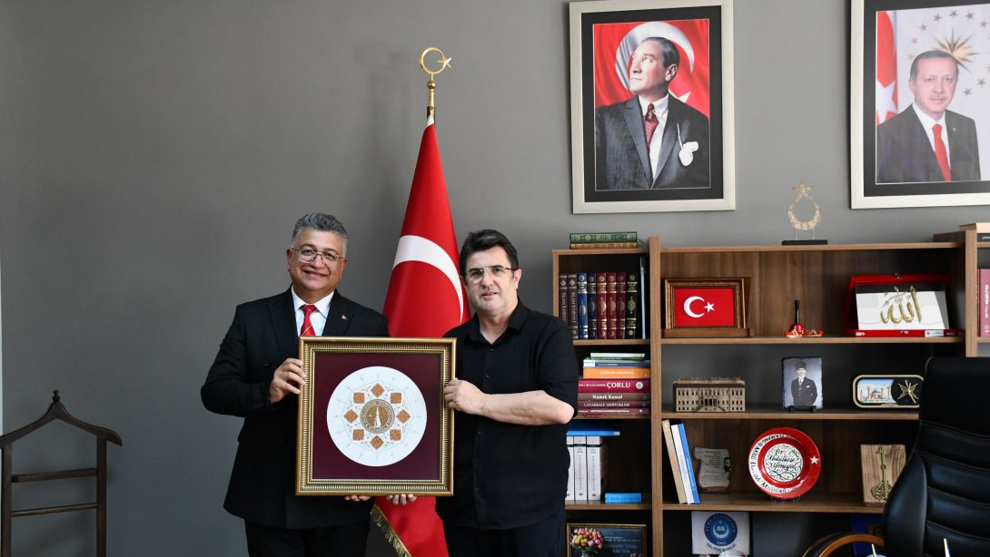 18Güncelleme : 06.08.2026 15:38Yayın : 06.08.2026 15:37 Kütahya Dumlupınar Üniversitesi