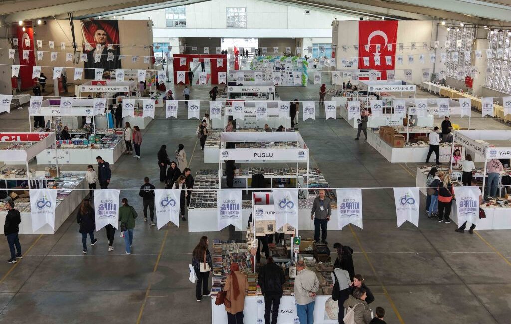 Çorlu Belediyesi tarafından bu yıl 14.’sü düzenlenen Geleneksel Çorlu Kitap