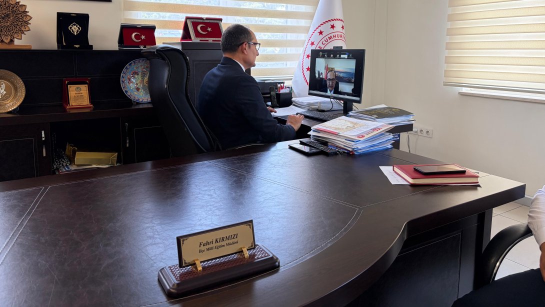 İlçe Milli Eğitim müdürü Fahri Kırmızı başkanlığında Şube Müdürlerimiz Hasan