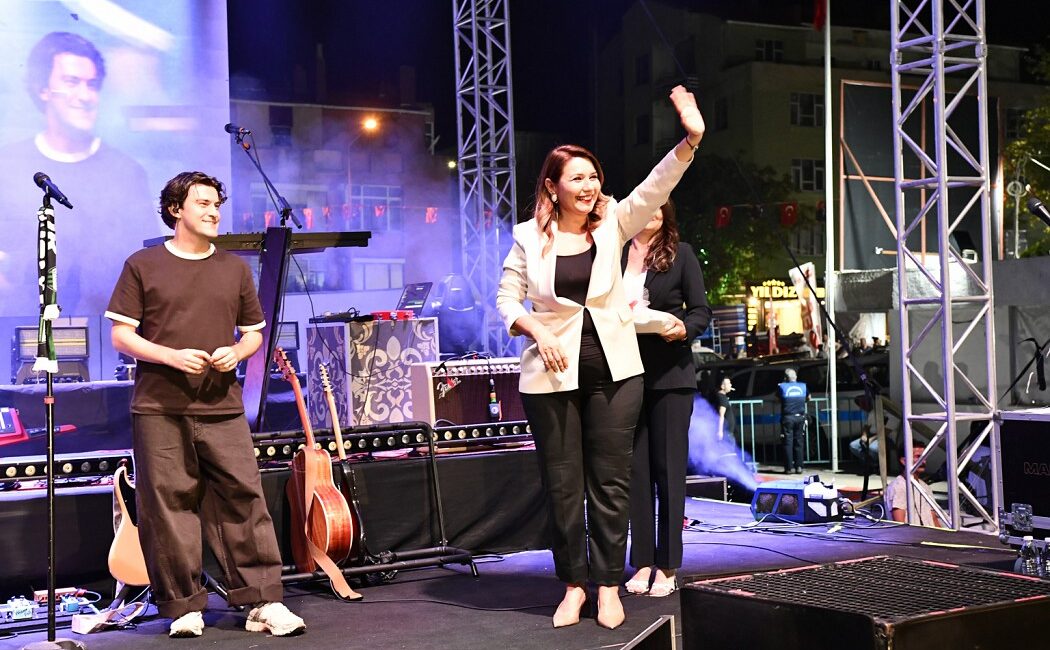 MALKARA 2. KÖMÜR VE SÜT ÜRÜNLERİ FESTİVALİMİZİN 2. GÜNÜNDE COŞKU