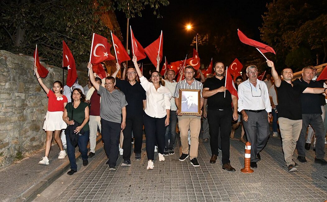 MALKARA’DA 30 AĞUSTOS ZAFER BAYRAMI FENER ALAYI COŞKUYLA GERÇEKLEŞTİRİLDİ Malkara