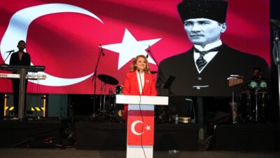 Ergene Belediye başkanı Müge Yıldız Topak, 30 Ağustos Zafer Bayramı’nın