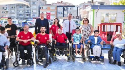 Çorlu Belediye Başkanı Ahmet Sarıkurt, Türkiye Sakatlar Derneği Çorlu Şubesi`nin