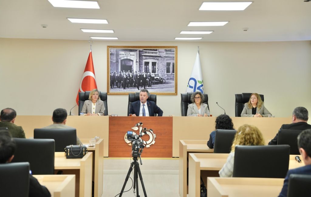 Çorlu Belediyesi Ekim ayı olağan meclis toplantısı 2. oturumu gerçekleştirildi.