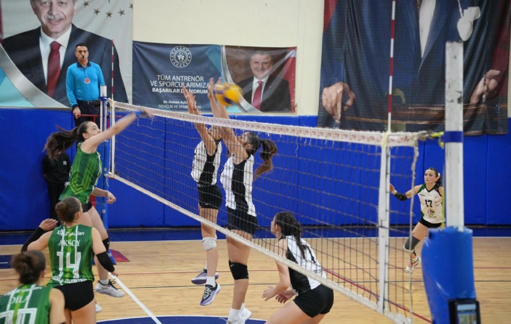 Uzman Posta Kadınlar Voleybol 2. Ligi 5. Grup’ta mücadele eden