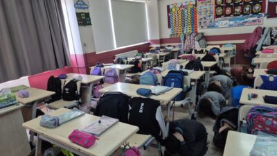 Çorlu Belediyesi Arama Kurtarma Ekibi (Çorlu AKE), ilçedeki okullarda öğrenim