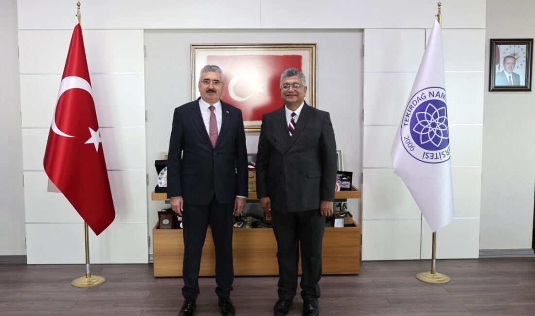 Kütahya Dumlupınar Üniversitesi Rektörü Sayın Prof. Dr. Süleyman KIZILTOPRAK, NKÜ
