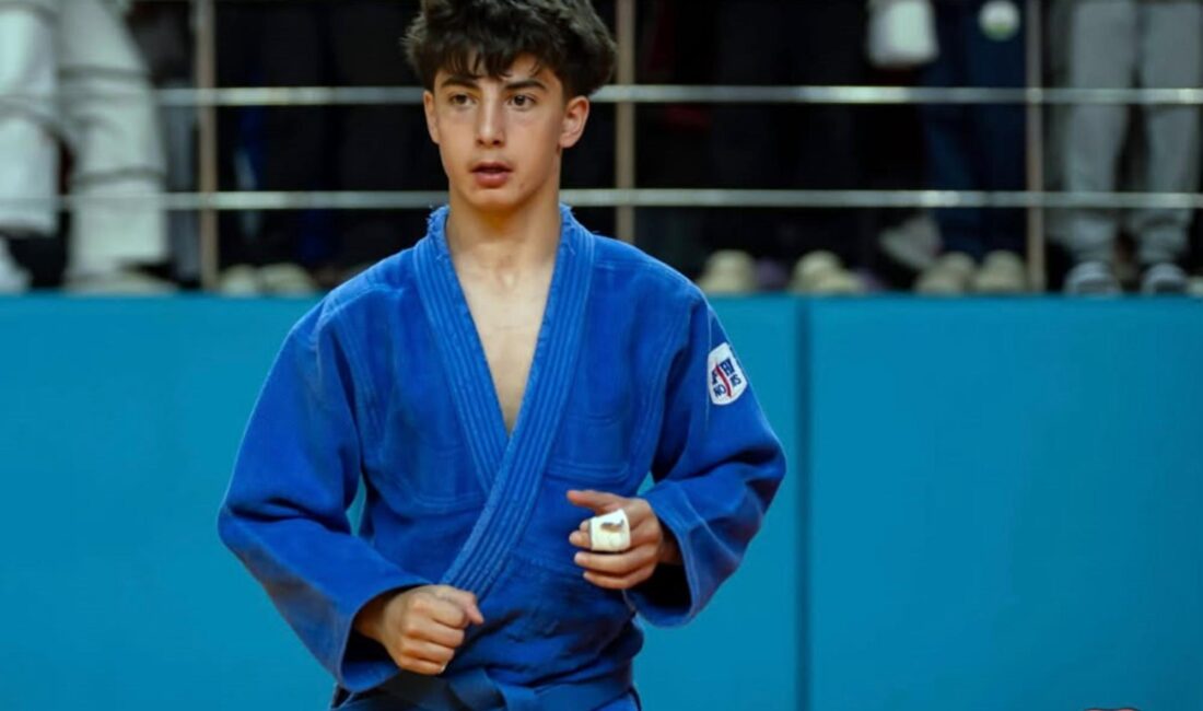 Çerkezköy Belediye Spor Kulübü’nün milli sporcusu Hamza Ayan, Fransa’da düzenlenen