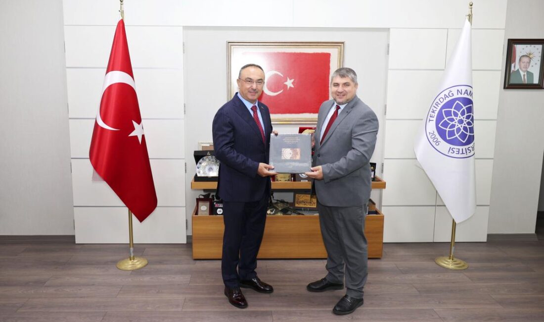 Tekirdağ Namık Kemal Üniversitesi Rektörü Prof. Dr. Mümin Şahin, III.