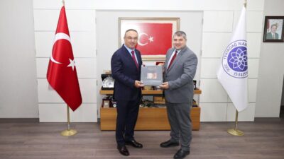 Tekirdağ Namık Kemal Üniversitesi Rektörü Prof. Dr. Mümin Şahin, III.