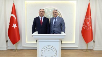 Tekirdağ valisi Sayın Recep Soytürk, Düzce Valisi Sayın Mehmet Makas’ı