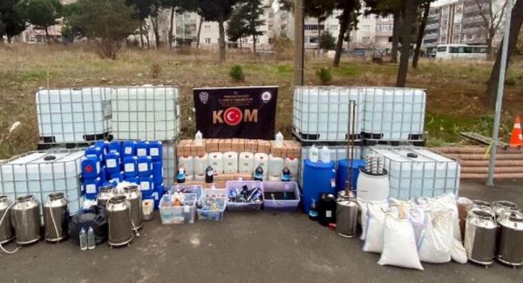 Yılbaşı Öncesi Sahte İçki Operasyonu, 7 Gözaltı Tekirdağ ve Kırklareli’de, polisin düzenlediği operasyonlarda 15 ton 409 litre