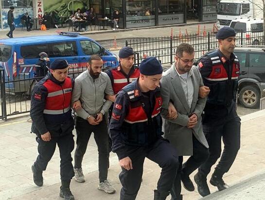 Tekirdağ’ın Çerkezköy ilçesinde düzensiz göçmenlerin yasadışı yollardan yurt dışına çakışlarını