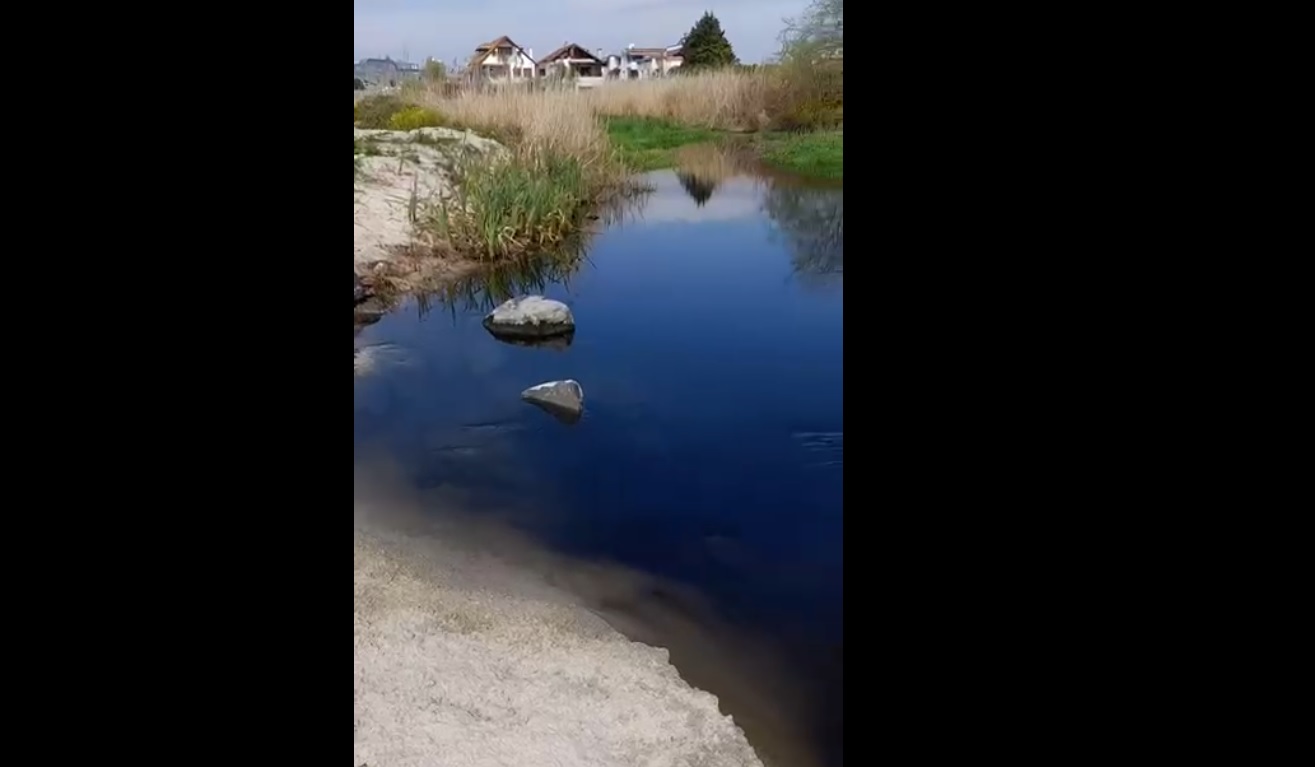 İstanbul'un Silivri ilçesi sınırları içinden doğan Kınıklı Deresi, Marmaraereğlisi ilçesi