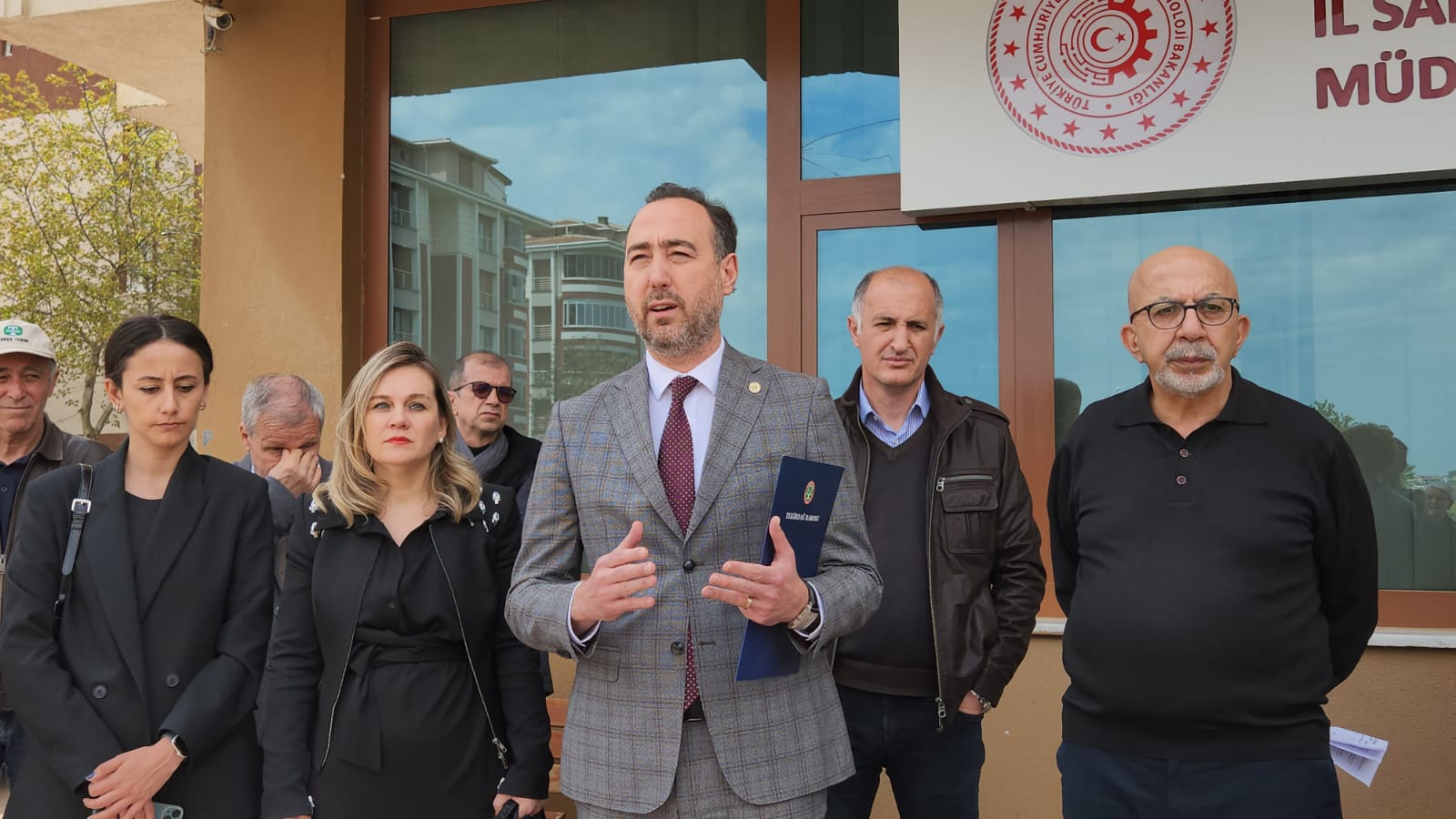 Tekirdağ Büyükşehir Belediyesi, Ergene Belediyesi, sivil toplum örgütleri ve meslek