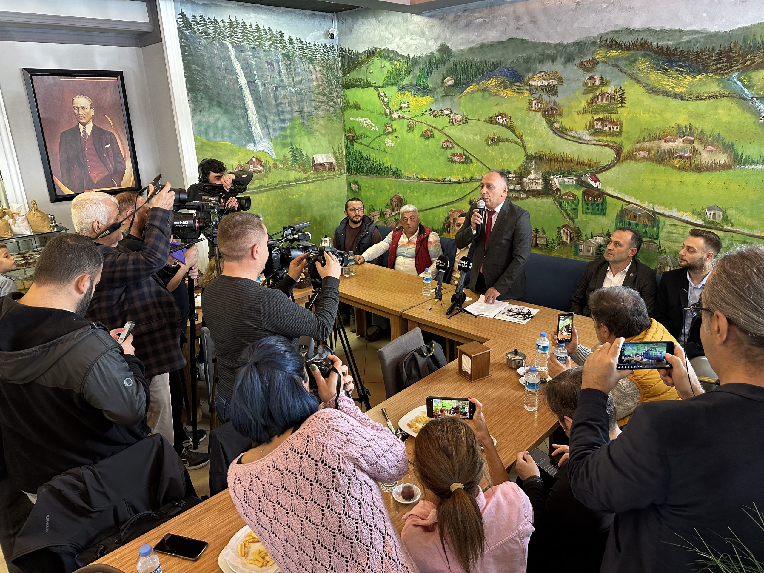 Muharrem Akyüz, Aday Adaylığını Açıkladı Tekirdağ Karadeniz İlleri Kültür, Yardımlaşma ve Dayanışma Derneği Başkanı Muharrem