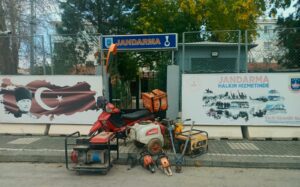 Jandarma, İki Mahallede Hırsızlık Yapan 3 Şüpheliyi Yakaladı