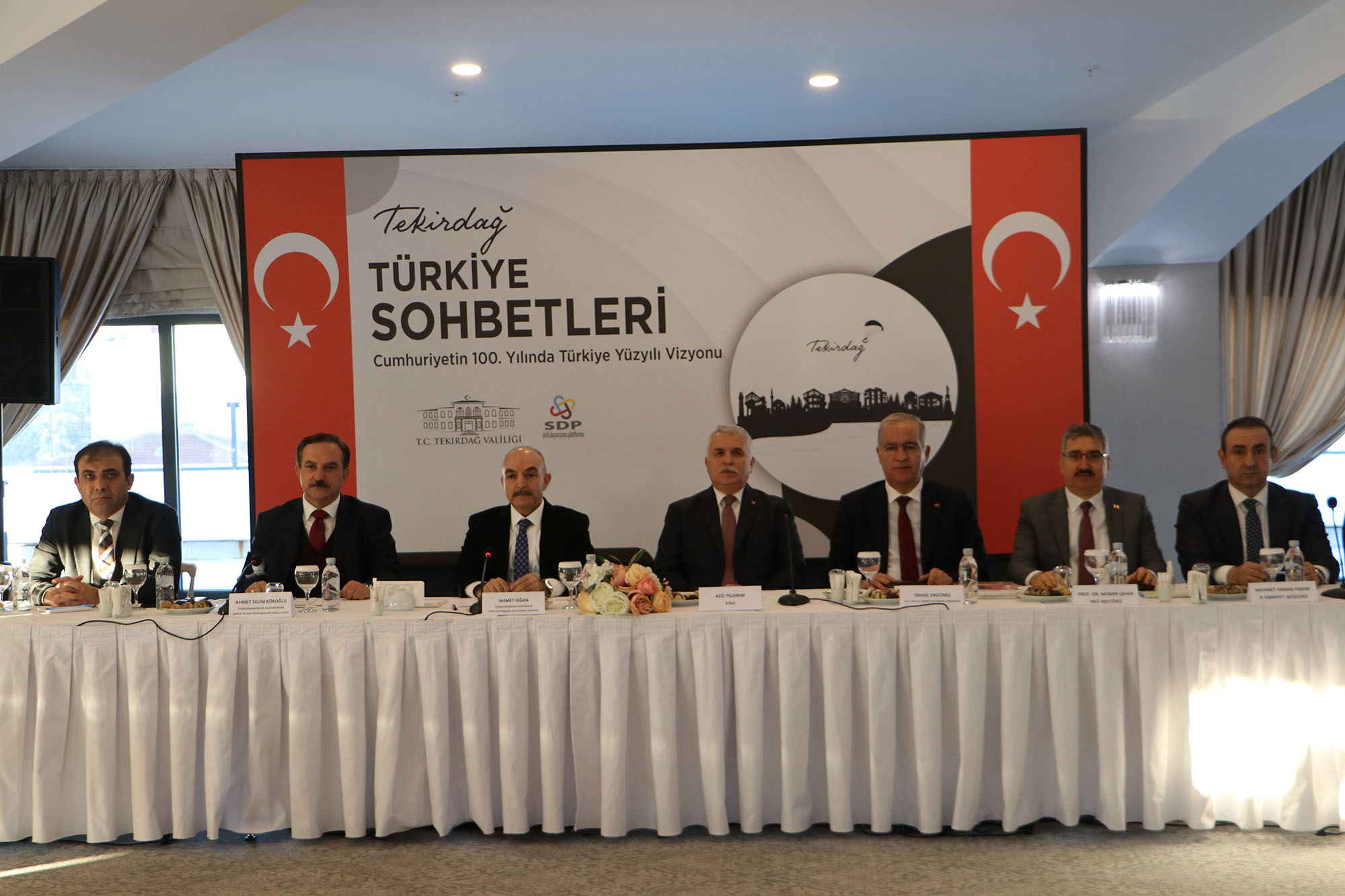 Türkiye Sohbetleri Tekirdağ Programı, Süleymanpaşa ilçesinde bulunan bir otelin toplantı