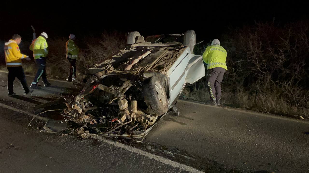 Tekirdağ-Hayrabolu yolunda meydana gelen kaza’da bir kişi hayatını kaybederken bir