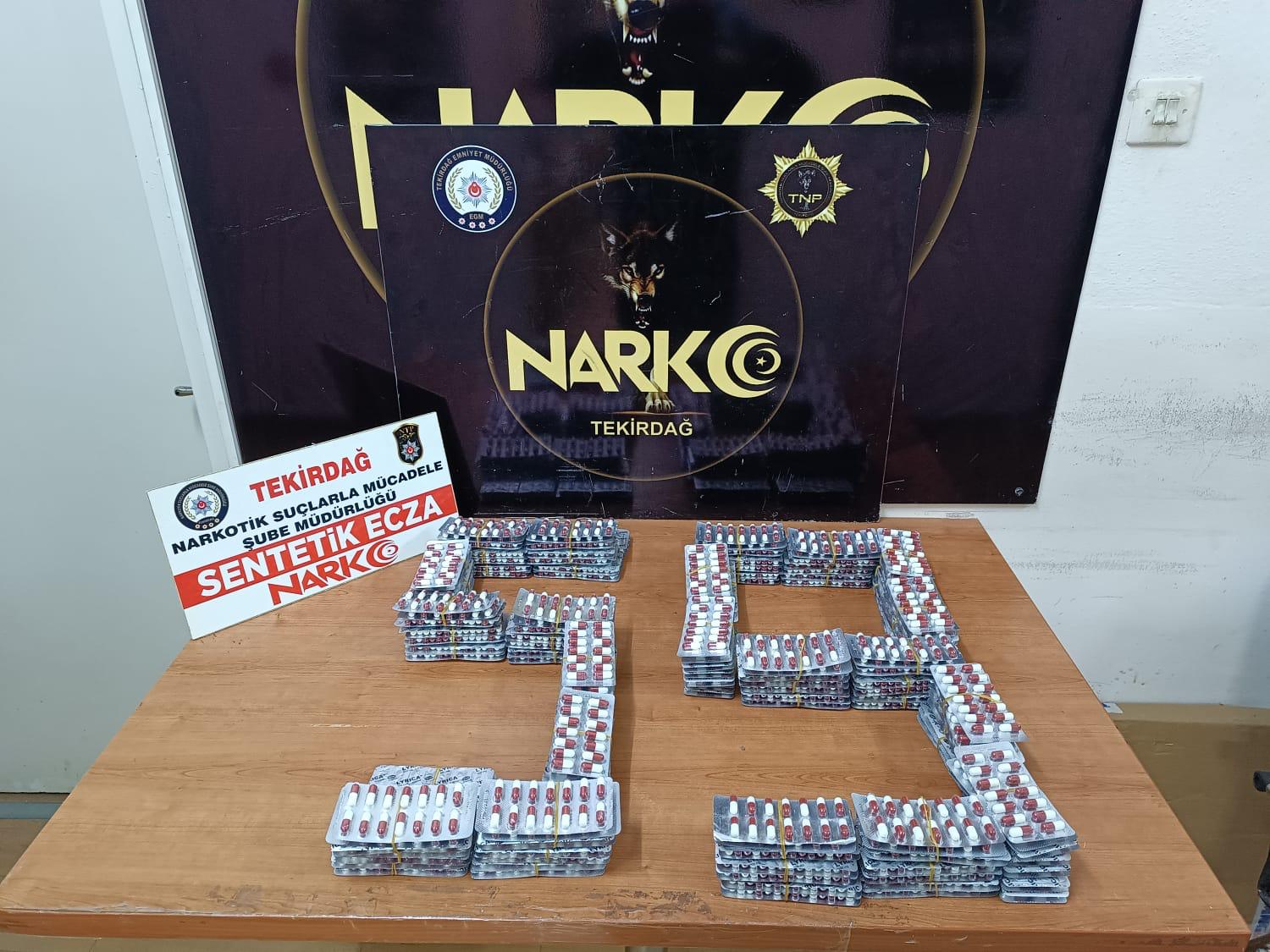 Tekirdağ’ın Süleymanpaşa ilçesinde bir otomobilde yapılan aramada yeşil reçeteye tabi