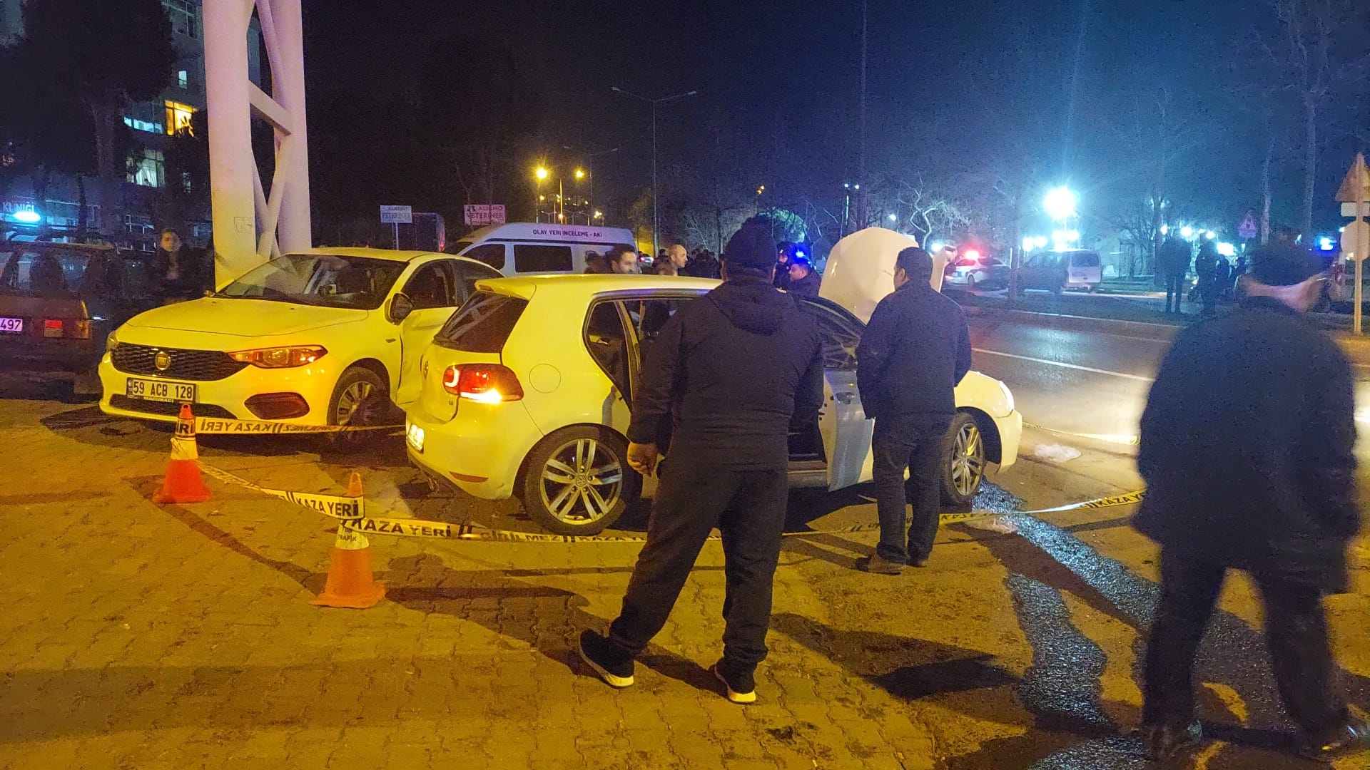 Tekirdağ’ın Süleymanpaşa ilçesine bağlı Atatürk Bulvarı üzerinde karşıdan karşıya geçmeye